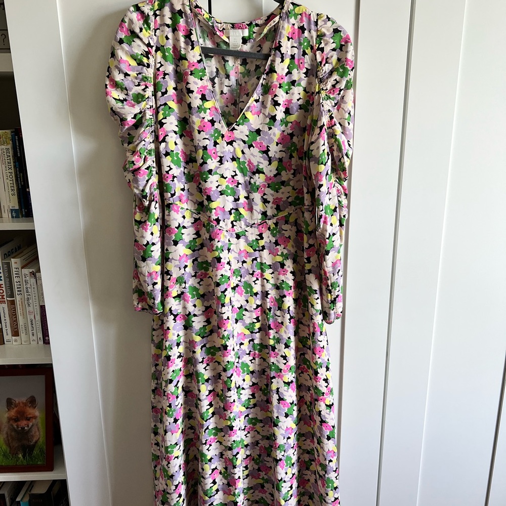 H&M Midi Floral Dress